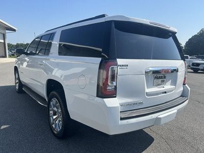 2016 GMC Yukon XL — side profile view