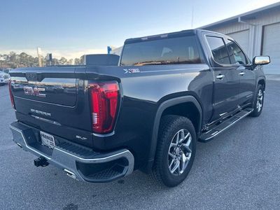 2023 GMC Sierra 1500 — detail view