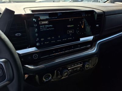 2024 Chevrolet Silverado 1500 — interior view