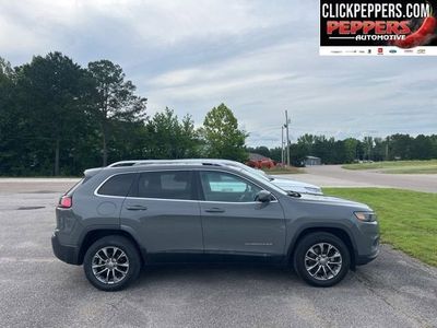 2020 Jeep Cherokee — side profile view