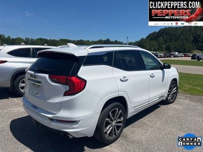 2019 GMC Terrain — detail view