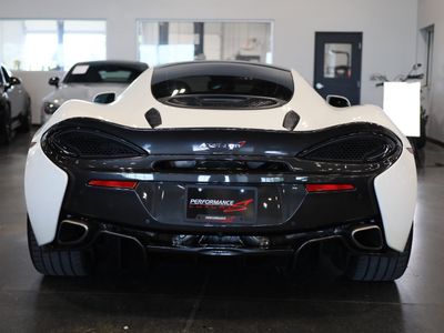 2017 McLaren 570GT — detail view