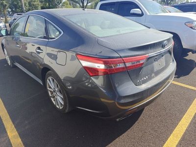 2013 Toyota Avalon — detail view