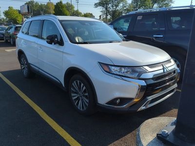 2020 Mitsubishi Outlander — interior view