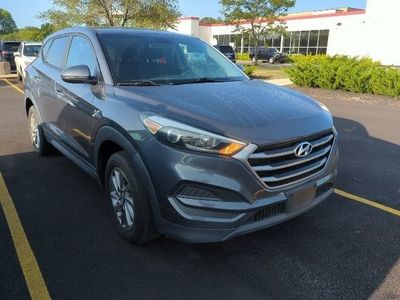 2018 Hyundai Tucson — interior view