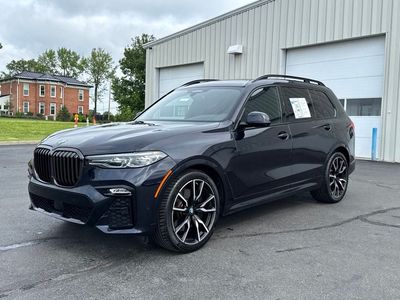 2022 BMW X7 — rear three-quarter view