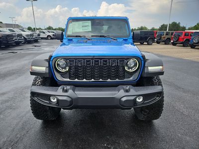 2025 Jeep Wrangler — side profile view