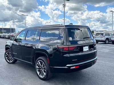 2023 Jeep Wagoneer — detail view