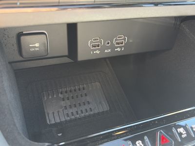 2026 Jeep Grand Wagoneer L — detail view