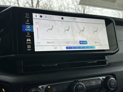 2026 Jeep Gladiator — detail view