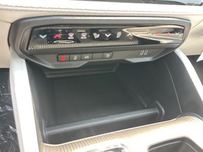 2026 Jeep Cherokee — detail view