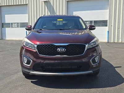 2017 Kia Sorento — side profile view