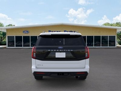 2026 Ford Expedition — detail view