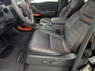 2026 Nissan Frontier — detail view