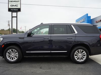 2023 GMC Yukon — side profile view