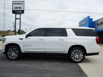 2024 GMC Yukon XL — side profile view
