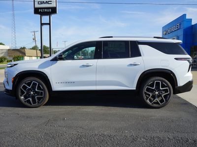 2026 Chevrolet Traverse — side profile view