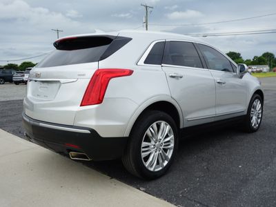 2018 Cadillac XT5 — detail view