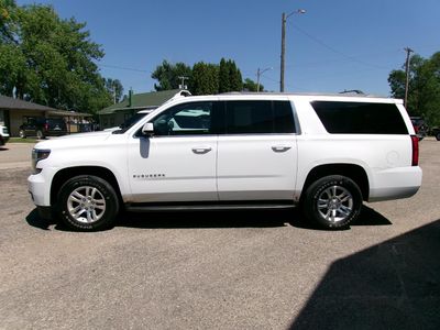 2015 Chevrolet Suburban — interior view