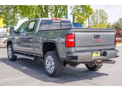 2018 GMC Sierra — detail view