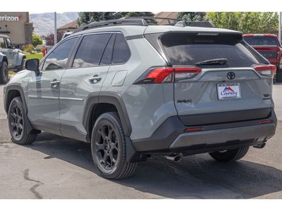 2020 Toyota RAV4 — detail view