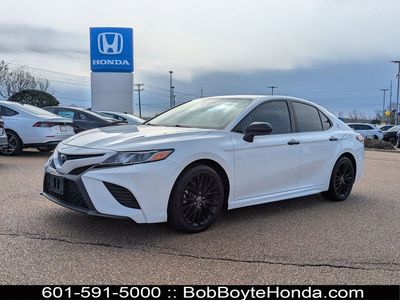2020 Toyota Camry - Photo 1