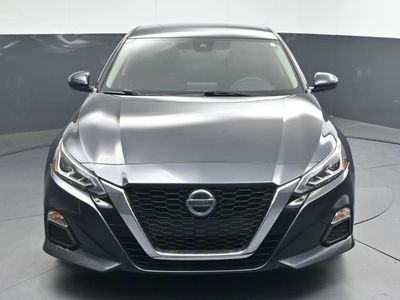 2022 Nissan Altima 2.5 SV Sedan — rear three-quarter view