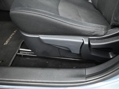 2024 Nissan Sentra SV Sedan - Photo 11