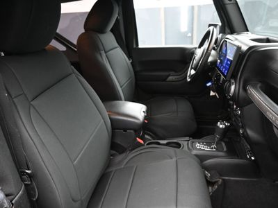 2015 Jeep Wrangler Sport 4x4 SUV - Photo 15