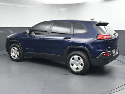 2016 Jeep Cherokee Sport 4x4 SUV - Photo 4