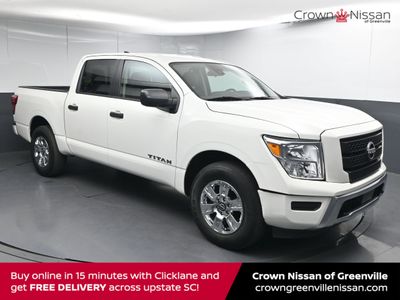 2024 Nissan Titan SV Truck Crew Cab - Photo 2
