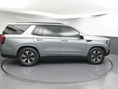 2025 GMC Yukon AT4 Ultimate SUV - Photo 8