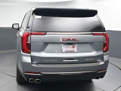 2025 GMC Yukon AT4 Ultimate SUV - Photo 6