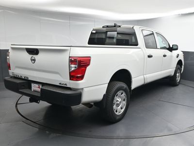 2022 Nissan Titan XD S Truck Crew Cab - Photo 5