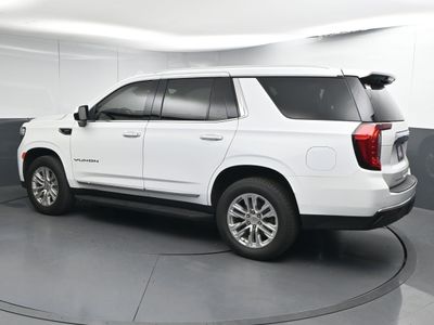 2023 GMC Yukon SLT SUV - Photo 4