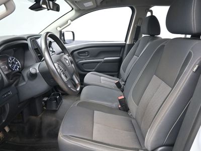 2022 Nissan Titan XD S Truck Crew Cab - Photo 10