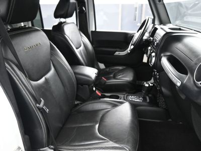 2016 Jeep Wrangler JK Unlimited Sahara 4x4 SUV - Photo 15
