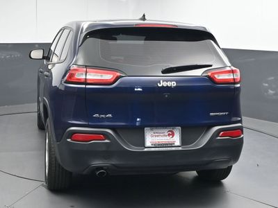 2016 Jeep Cherokee Sport 4x4 SUV - Photo 6