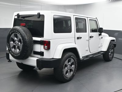 2016 Jeep Wrangler JK Unlimited Sahara 4x4 SUV - Photo 5