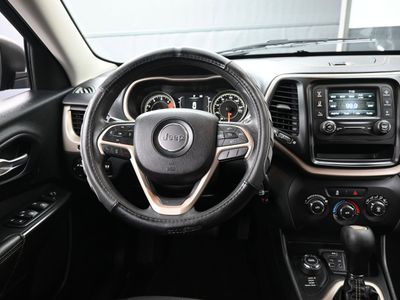 2016 Jeep Cherokee Sport 4x4 SUV - Photo 13