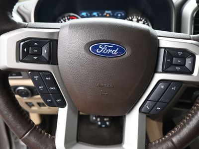 2018 Ford F-150 LARIAT Truck SuperCrew Cab — photo 11 view