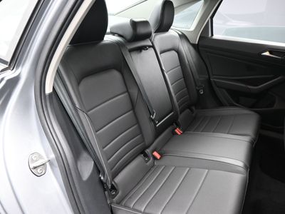 2024 Volkswagen Jetta 1.5T SE Sedan - Photo 14