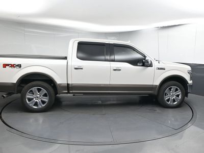 2018 Ford F-150 LARIAT Truck SuperCrew Cab — photo 7 view