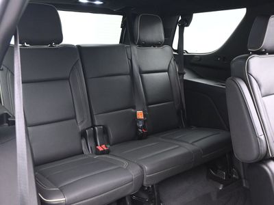 2023 GMC Yukon SLT SUV - Photo 15
