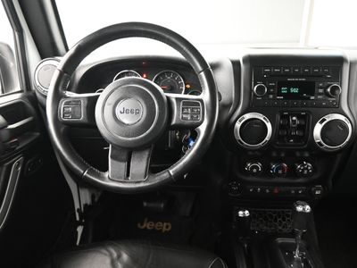 2016 Jeep Wrangler JK Unlimited Sahara 4x4 SUV - Photo 13