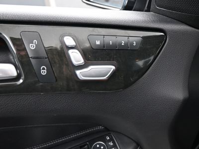 2016 Mercedes-Benz GLE 350 SUV — photo 11 view
