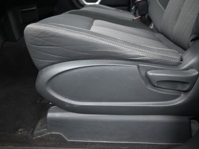 2024 Nissan Titan SV Truck Crew Cab - Photo 11