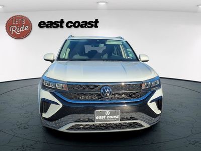 2022 Volkswagen Taos - Photo 3