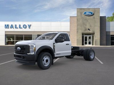 2025 Ford Chassis Cab - Photo 39