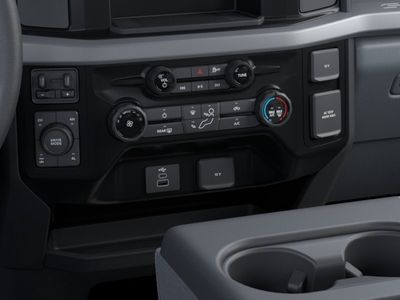2026 Ford F-250 — photo 17 view